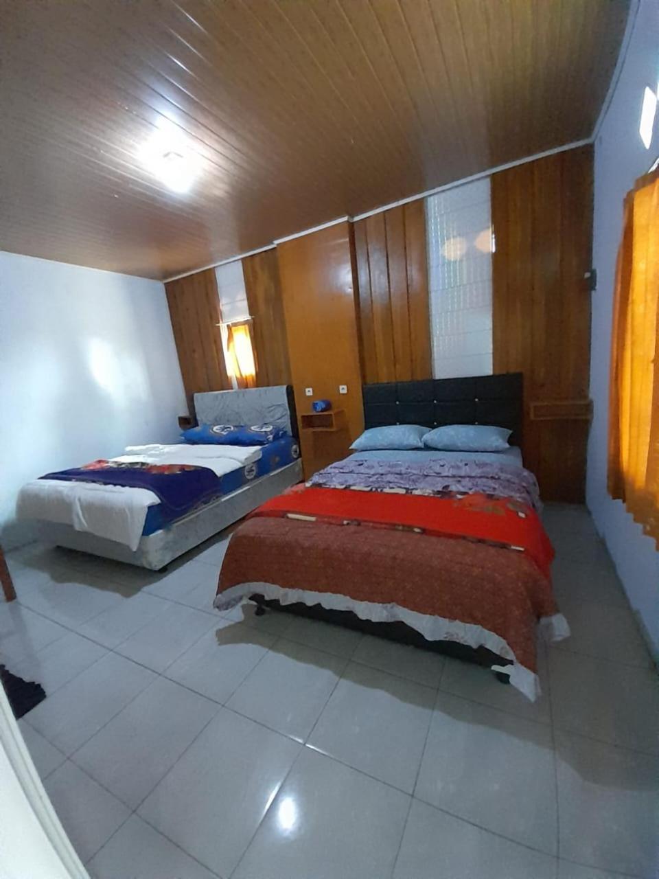 Bromo Semesta Guesthouse Probolinggo Exterior photo